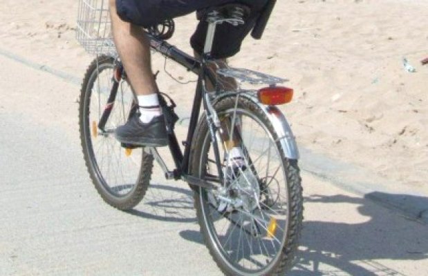 Prins în timp ce fura o bicicletă, la Mangalia